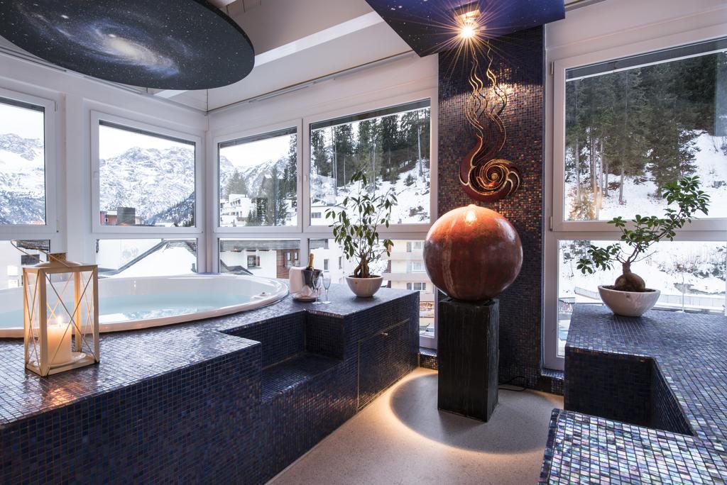 Posthotel Holiday Villa Arosa Eksteriør billede