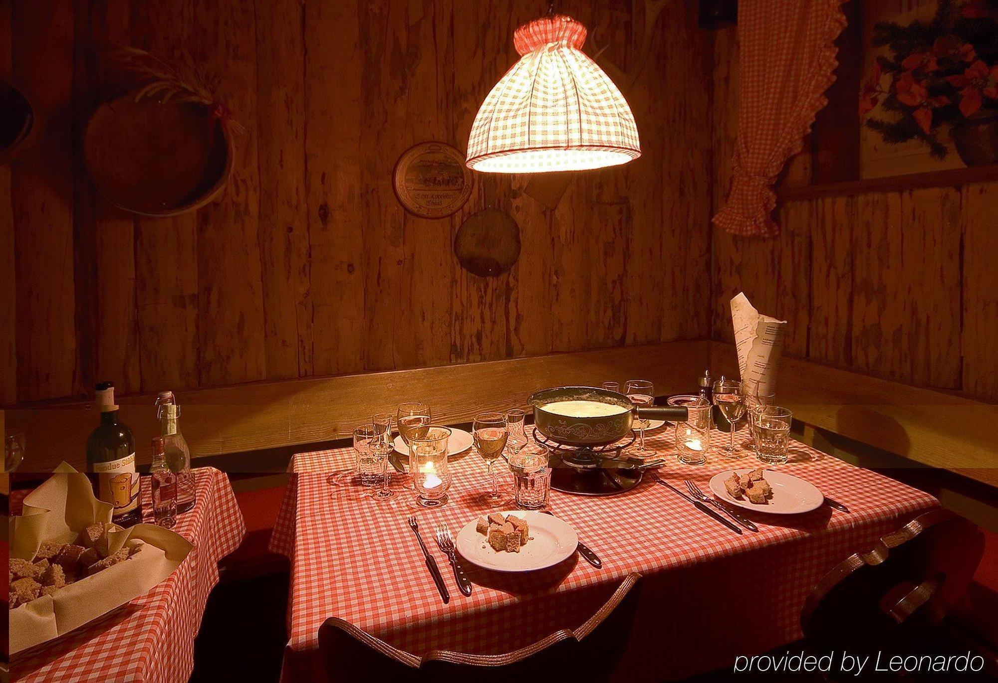 Posthotel Holiday Villa Arosa Restaurant billede